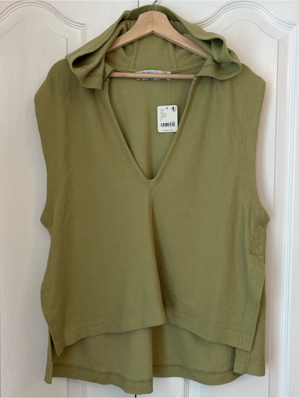 NWT Free People Beach Hooded Pullover, L 💚
